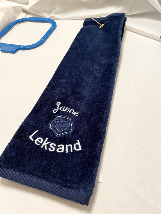 Golfhandduk med egen brodyr namn och Leksand som Leksand IF